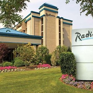 Radisson Hotel Hauppauge-Long Island